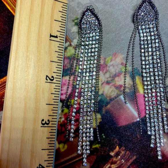 Luxury Rhinestone Silver Earrings - Picture 4 of 4